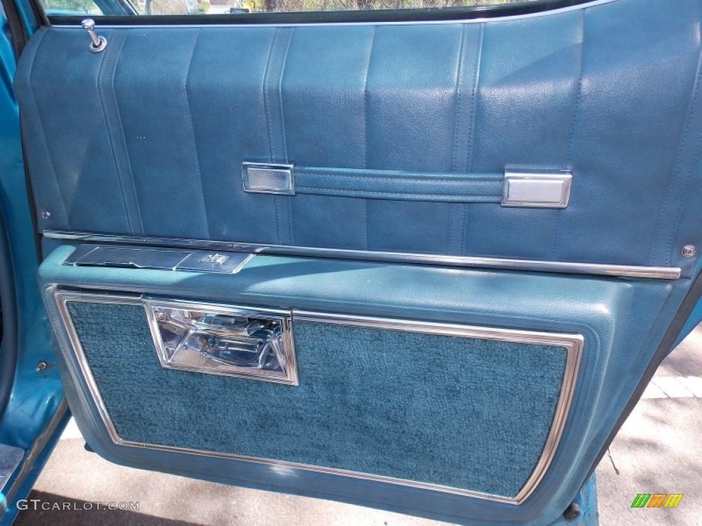 1975 Custom Cruiser Station Wagon - Spectre Blue / Blue photo #46