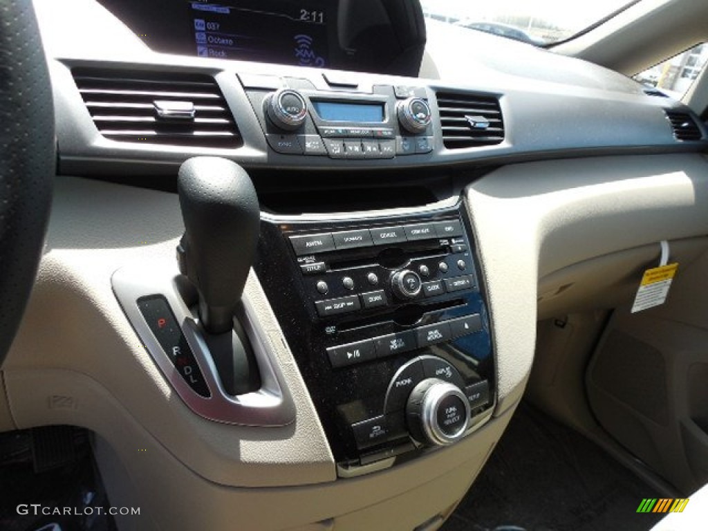 2013 Honda Odyssey EX-L Controls Photo #80310600