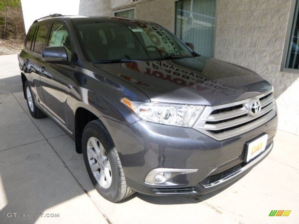 2013 Highlander V6 4WD - Magnetic Gray Metallic / Ash photo #7