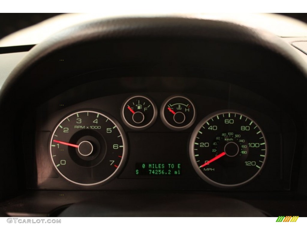 2009 Ford Fusion SEL Gauges Photos