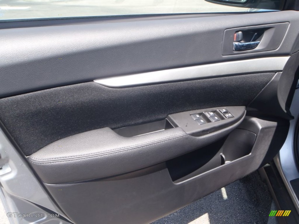 2013 Subaru Outback 2.5i Premium Black Door Panel Photo #80313596