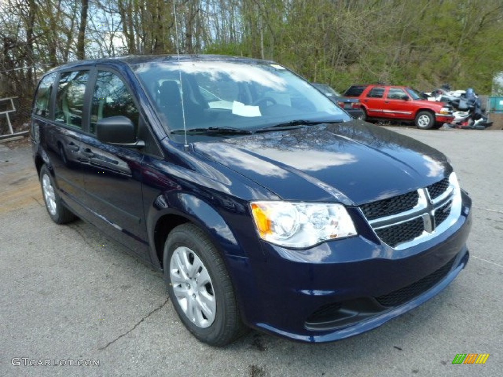 2013 Grand Caravan American Value Package - True Blue Pearl / Black/Light Graystone photo #9