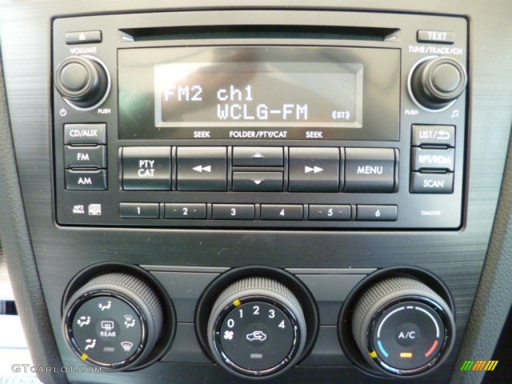 2013 Subaru XV Crosstrek 2.0 Premium Controls Photo #80316020