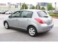 Magnetic Gray - Versa 1.8 SL Hatchback Photo No. 7