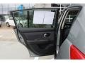 Magnetic Gray - Versa 1.8 SL Hatchback Photo No. 11