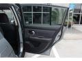 Magnetic Gray - Versa 1.8 SL Hatchback Photo No. 14