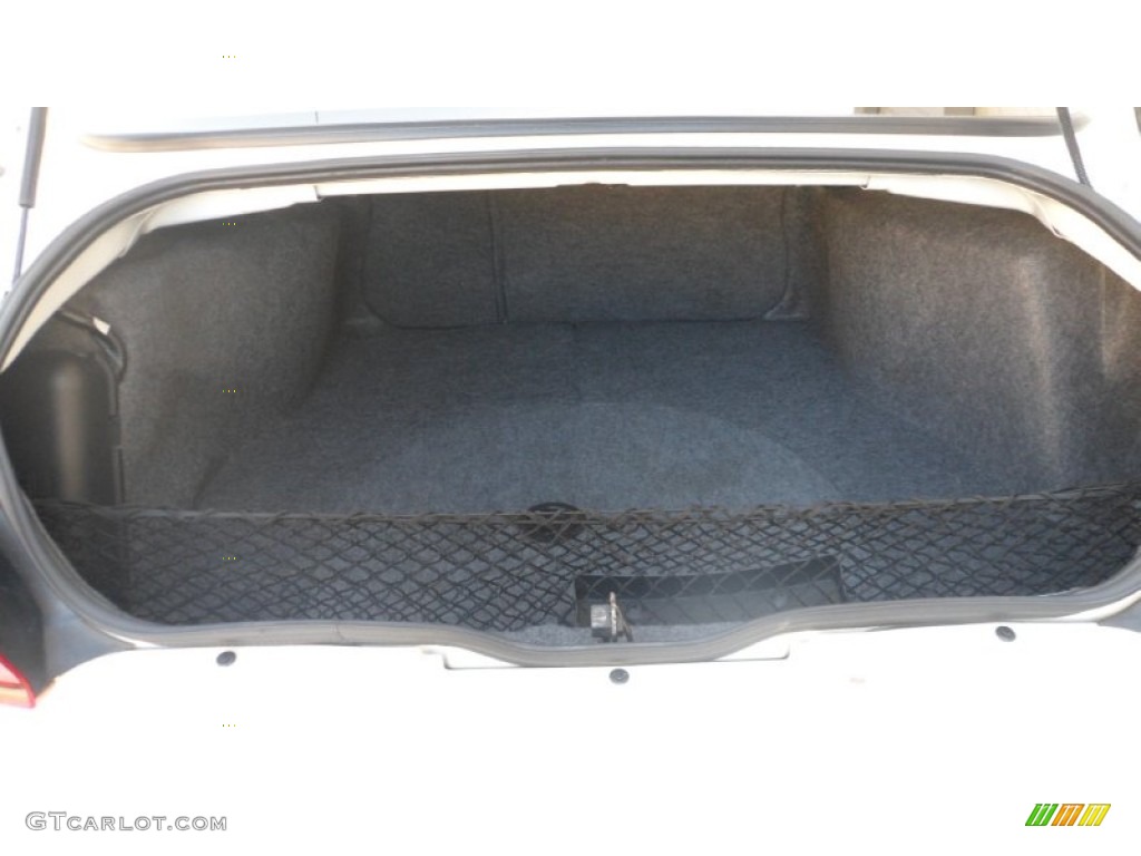 2003 Regal LS - White / Medium Gray photo #34
