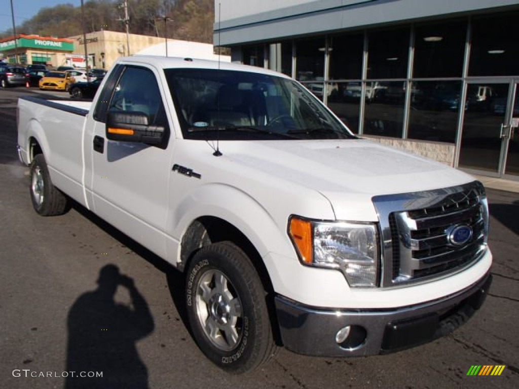 Oxford White 2010 Ford F150 XLT Regular Cab Exterior Photo #80319861