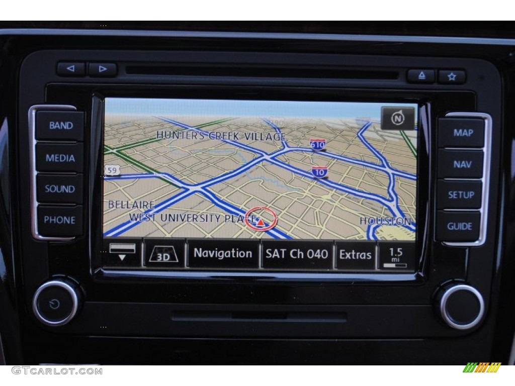 2013 Volkswagen Passat TDI SEL Navigation Photo #80319938
