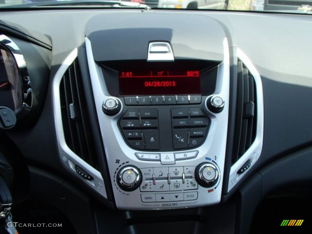 2011 GMC Terrain SLE AWD Controls Photo #80320932