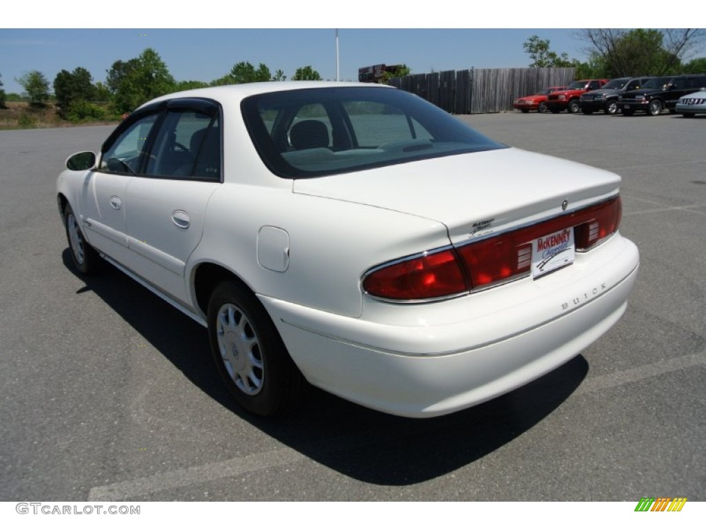 White 2002 Buick Century Custom Exterior Photo #80321936