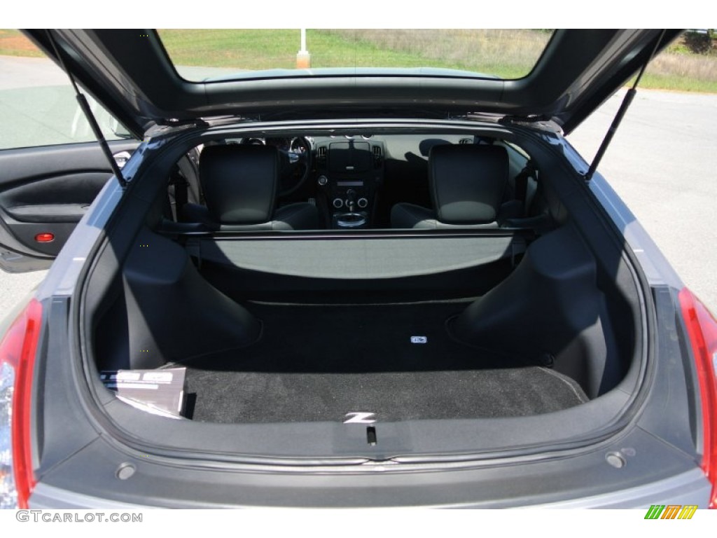2010 Nissan 370Z Sport Touring Coupe Trunk Photos