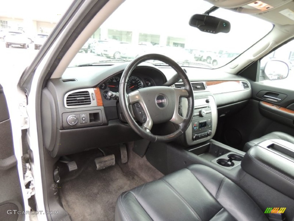 2008 GMC Yukon SLE Interior Color Photos