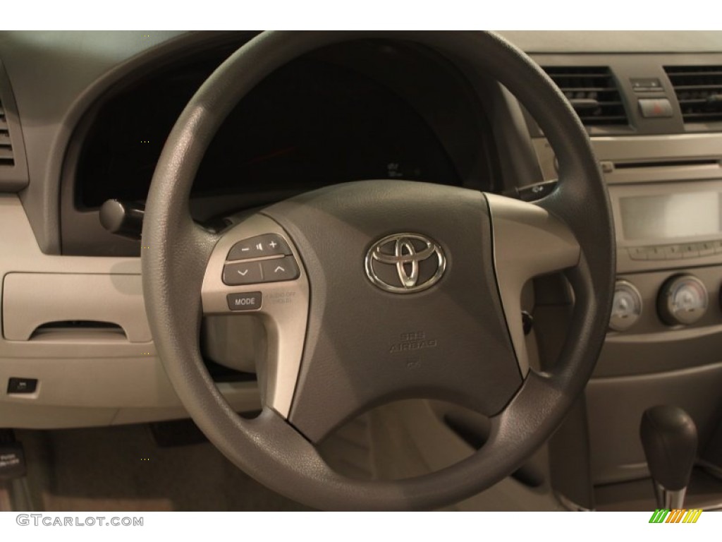 2010 Camry LE - Classic Silver Metallic / Ash Gray photo #6