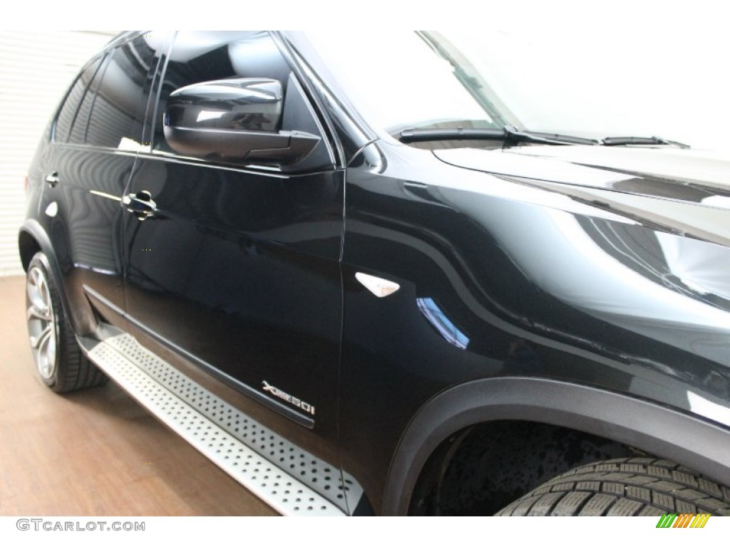2011 X5 xDrive 50i - Black Sapphire Metallic / Black photo #9