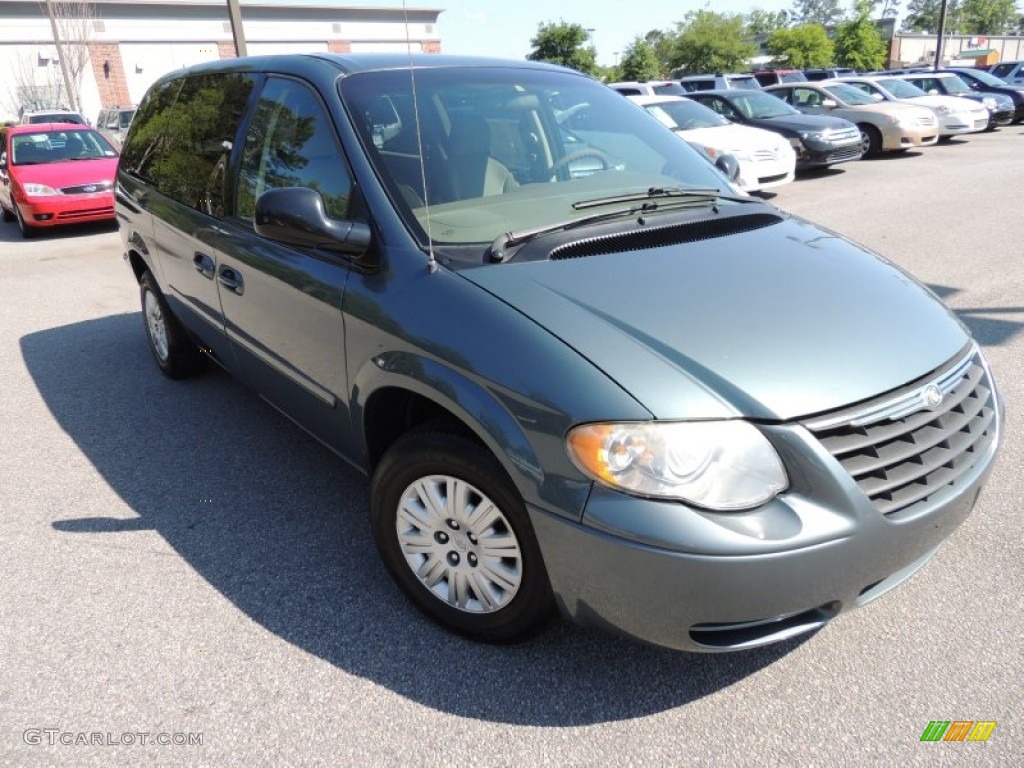 2006 Town & Country LX - Magnesium Pearl / Dark Khaki/Light Graystone photo #1