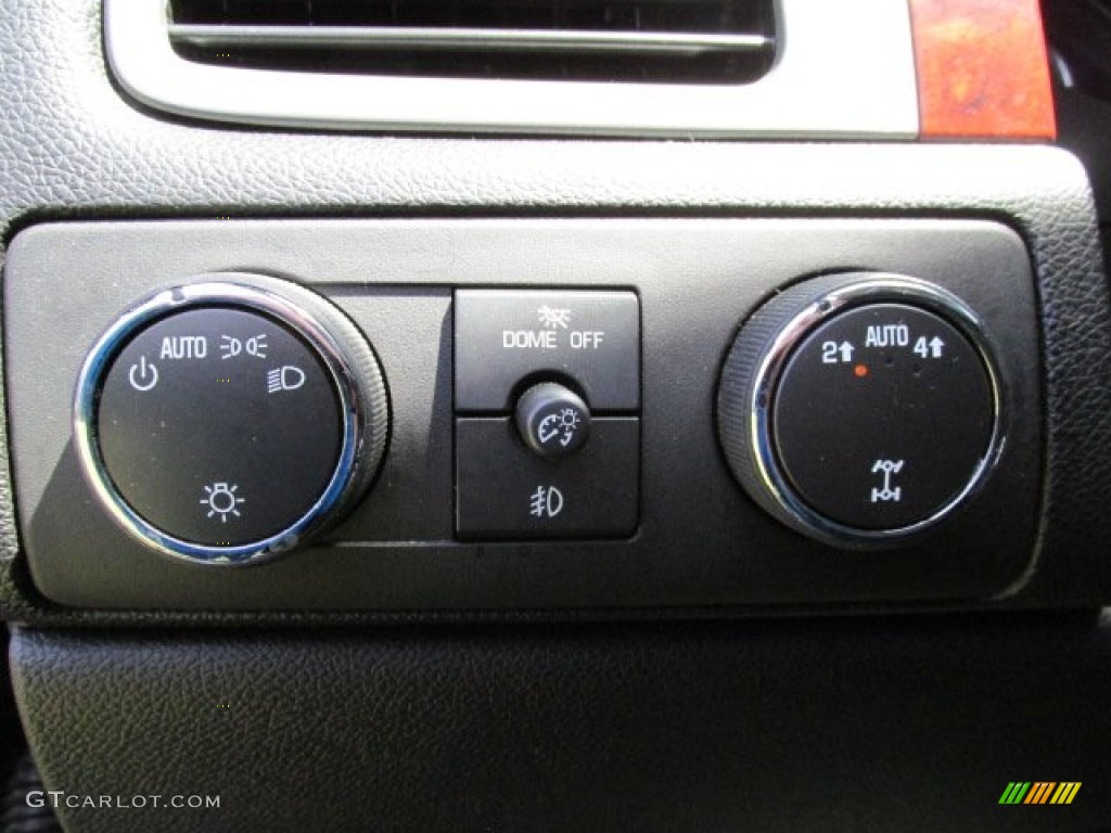 2012 Chevrolet Tahoe LT 4x4 Controls Photo #80336705