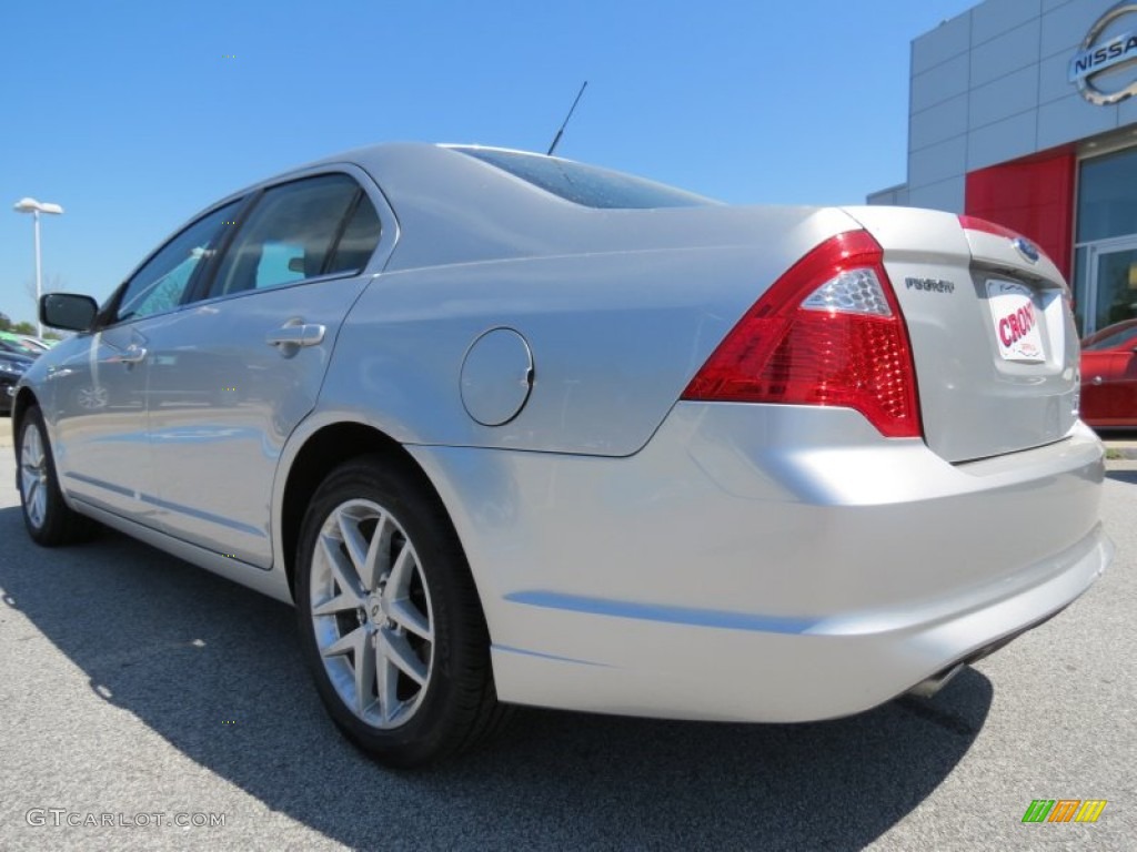 2011 Fusion SE V6 - Ingot Silver Metallic / Medium Light Stone photo #3