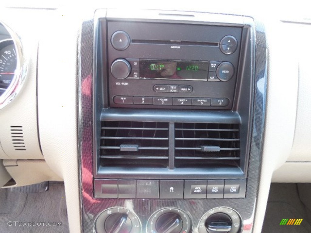 2007 Ford Explorer XLT 4x4 Controls Photo #80338135