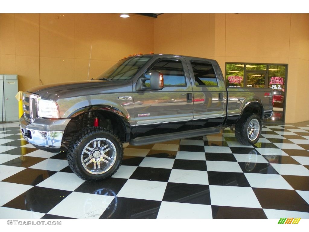 2005 F350 Super Duty FX4 Crew Cab 4x4 - Dark Shadow Grey Metallic / Medium Flint photo #3