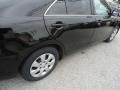 Black - Camry LE Photo No. 39