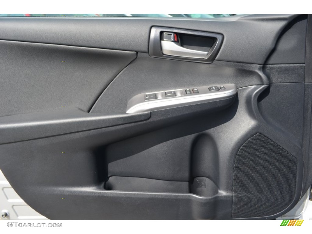 2013 Camry SE - Classic Silver Metallic / Black/Ash photo #4