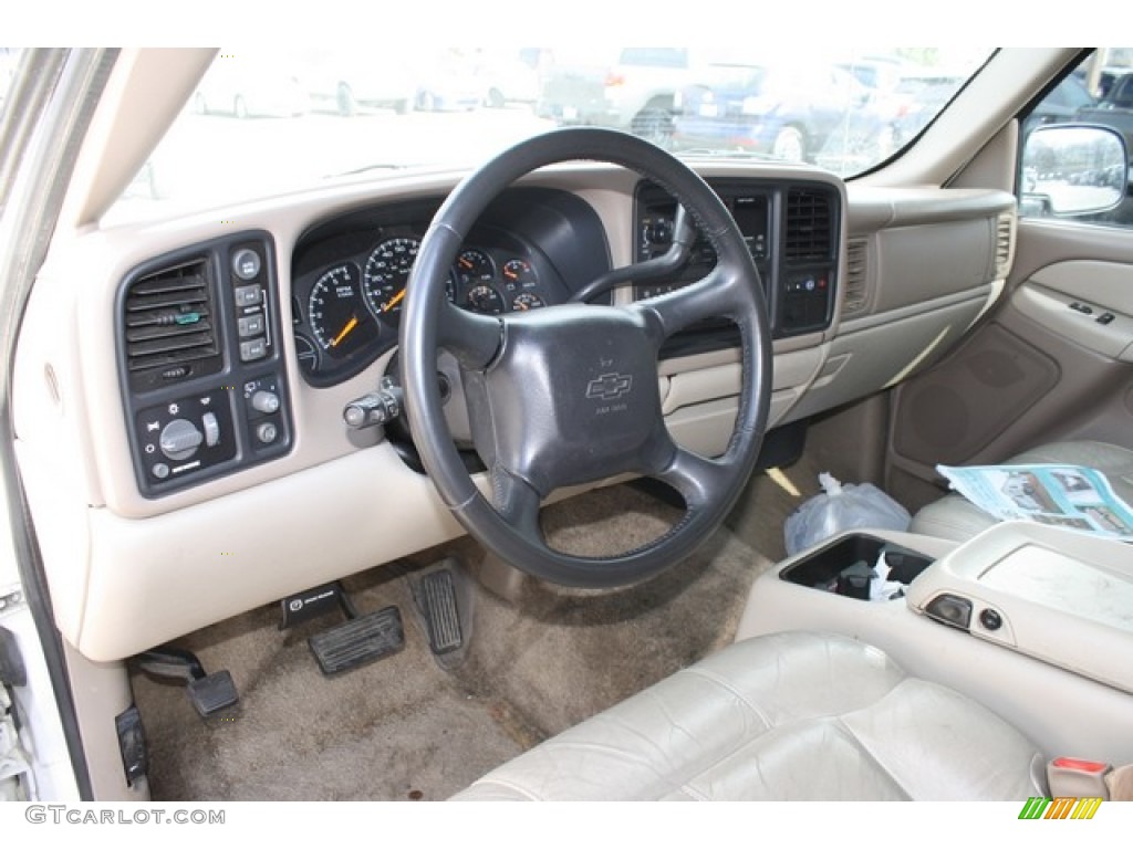 2001 Suburban 1500 Z71 4x4 - Summit White / Light Gray/Neutral photo #5