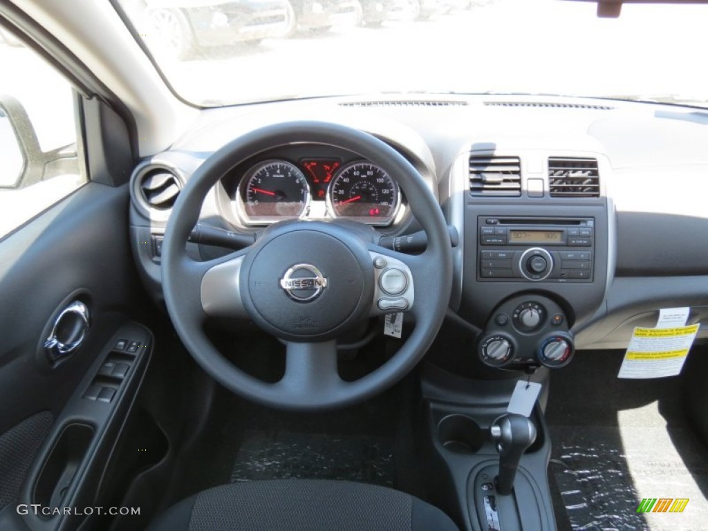 2013 Nissan Versa 1.6 SV Sedan Charcoal Dashboard Photo #80340062