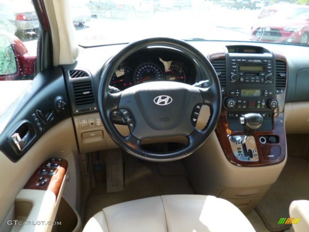 2007 Hyundai Entourage Limited Beige Dashboard Photo #80340137