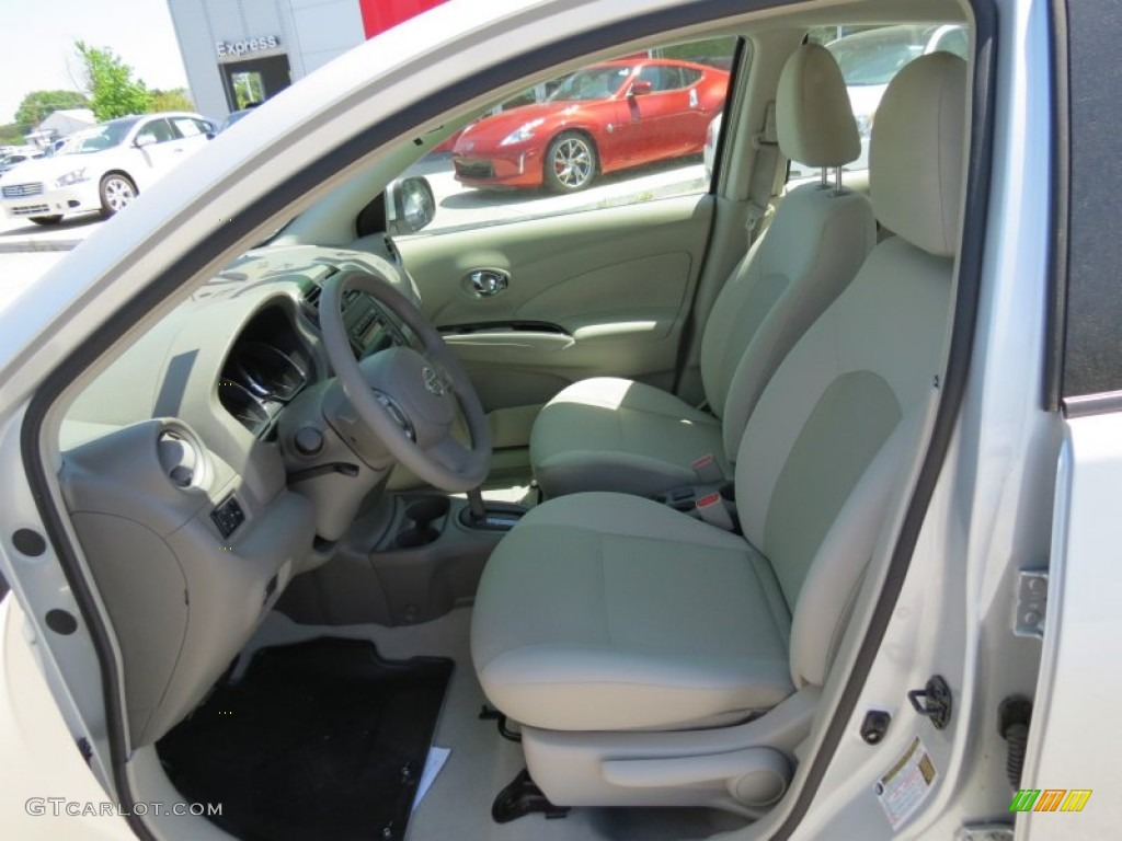 2013 Nissan Versa 1.6 SV Sedan Interior Color Photos