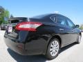 Super Black - Sentra SV Photo No. 4