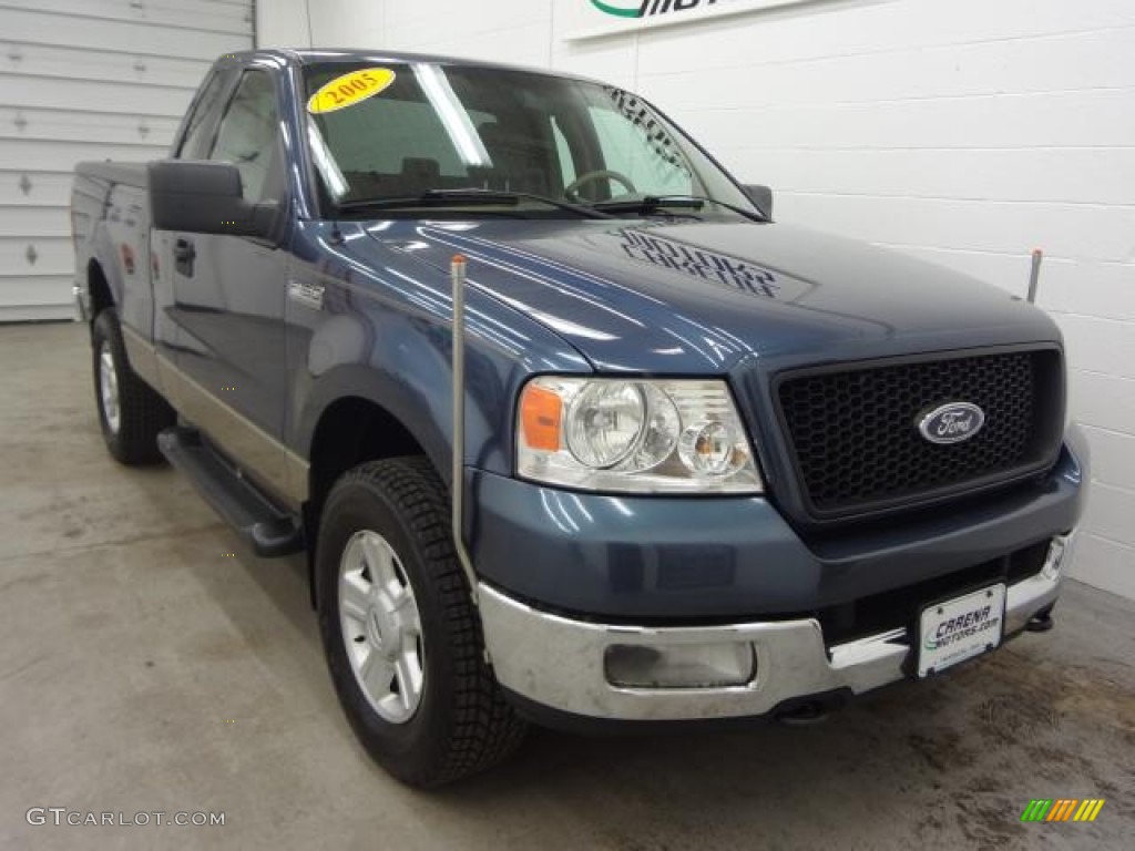 2005 F150 XLT Regular Cab 4x4 - Medium Wedgewood Blue Metallic / Tan photo #4