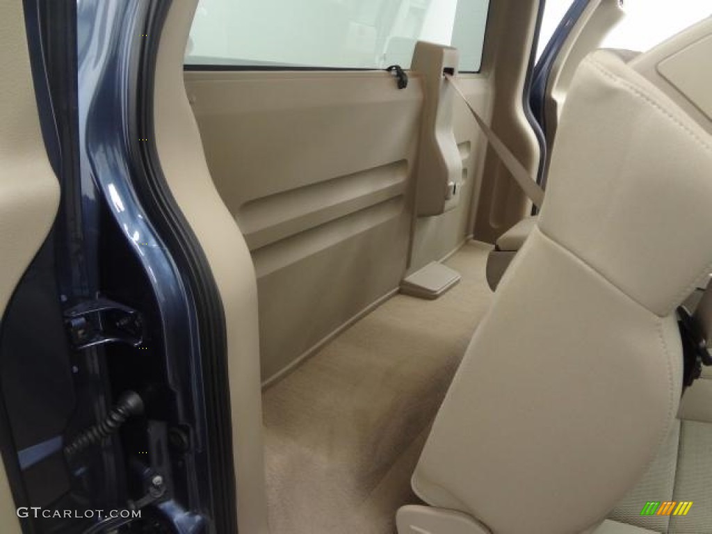 2005 F150 XLT Regular Cab 4x4 - Medium Wedgewood Blue Metallic / Tan photo #24