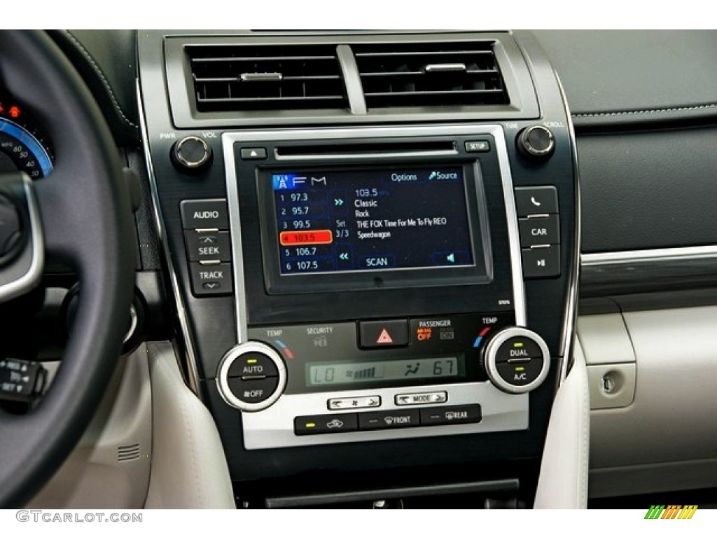 2013 Camry Hybrid LE - Cosmic Gray Metallic / Light Gray photo #6