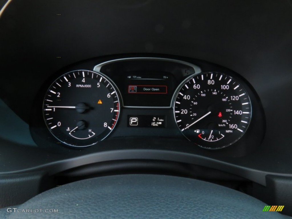 2013 Nissan Pathfinder SV Gauges Photo #80343003