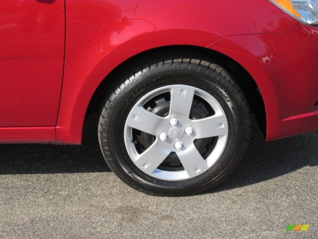 2010 Aveo Aveo5 LT - Sport Red / Charcoal photo #3