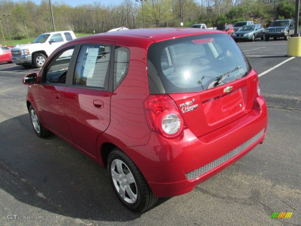 2010 Aveo Aveo5 LT - Sport Red / Charcoal photo #6
