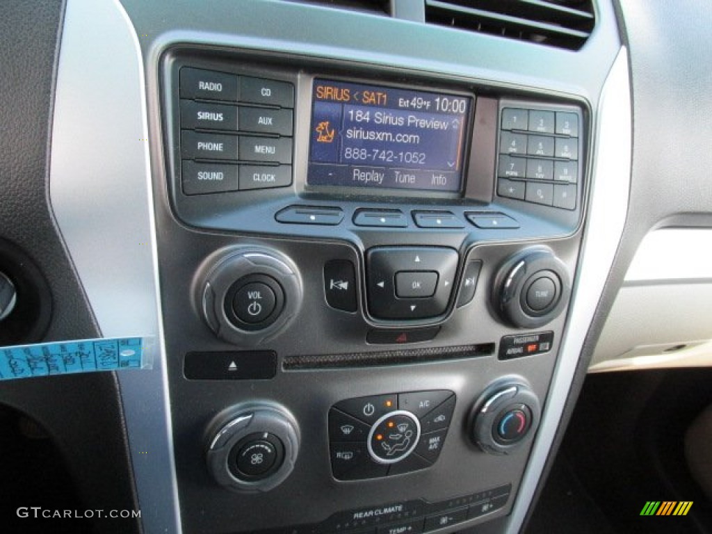 2011 Ford Explorer XLT 4WD Controls Photo #80345183