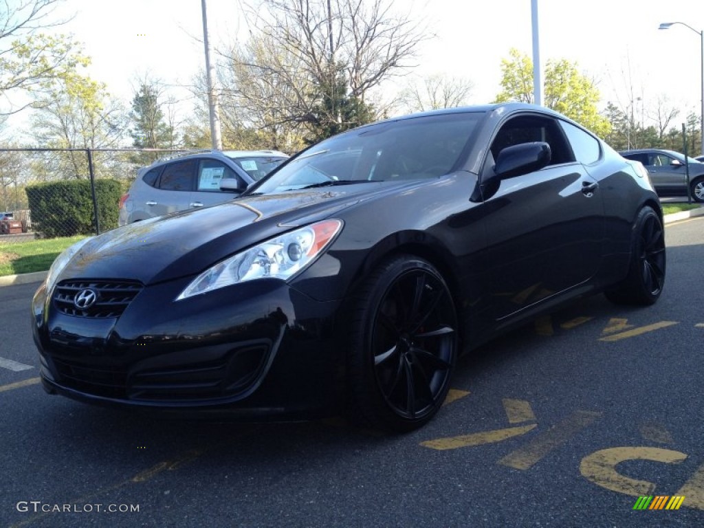 2010 Genesis Coupe 2.0T Premium - Bathurst Black / Black photo #1