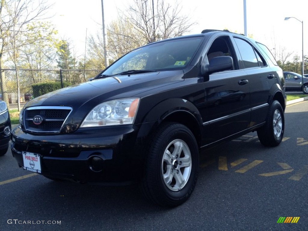 2005 Sorento LX 4WD - Ebony Black / Beige photo #1