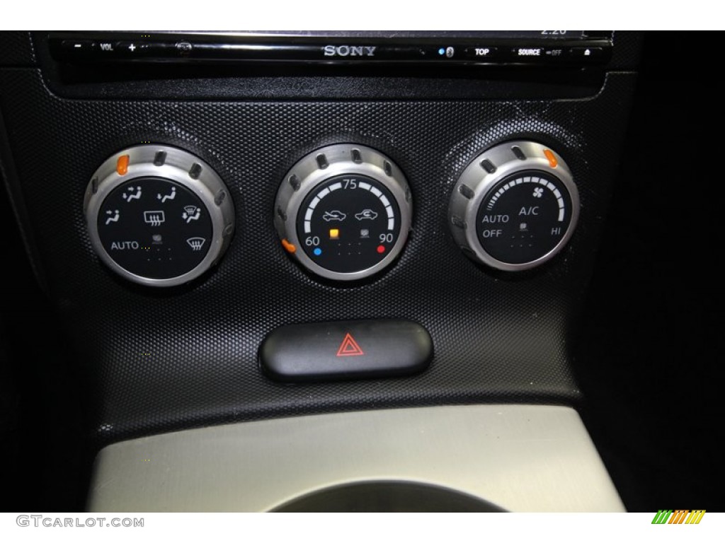 2007 Nissan 350Z NISMO Coupe Controls Photo #80349444