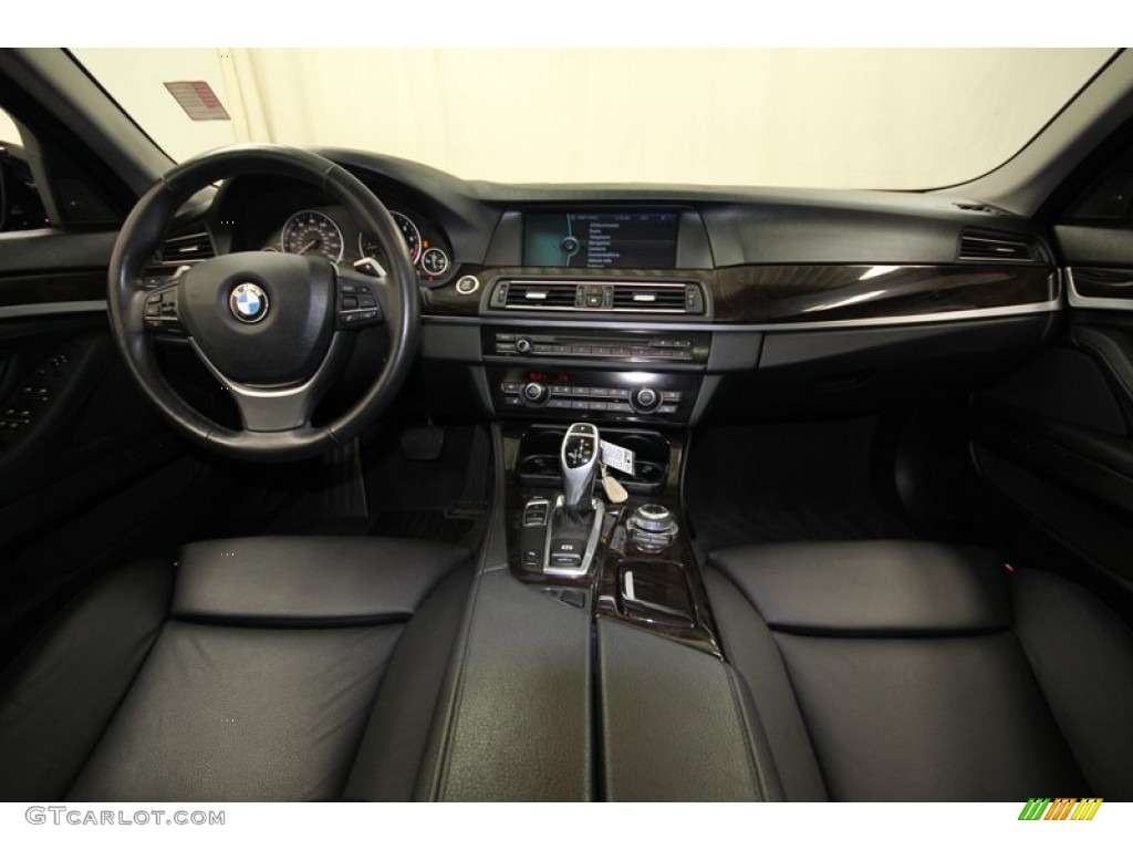 2011 BMW 5 Series 550i Sedan Black Dashboard Photo #80349713