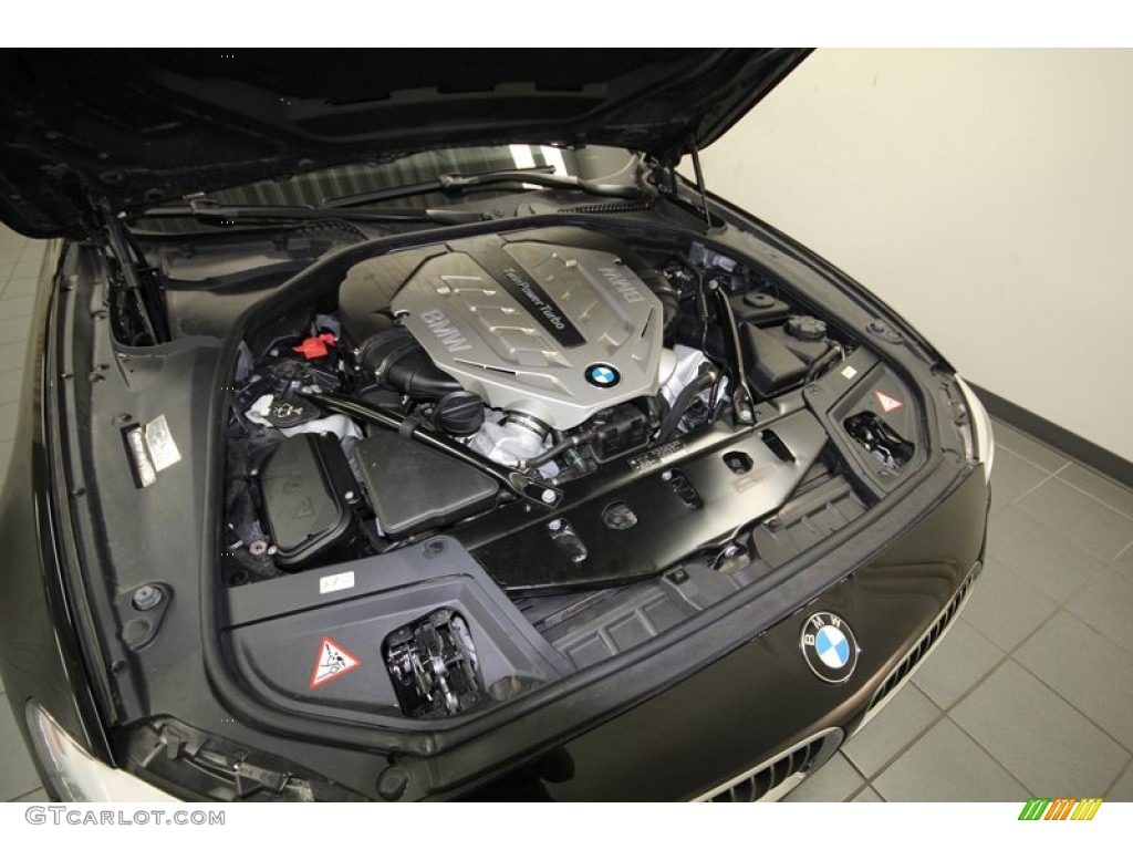 2011 BMW 5 Series 550i Sedan 4.4 Liter TwinPower Turbocharged DFI DOHC 32-Valve VVT V8 Engine Photo #80350059