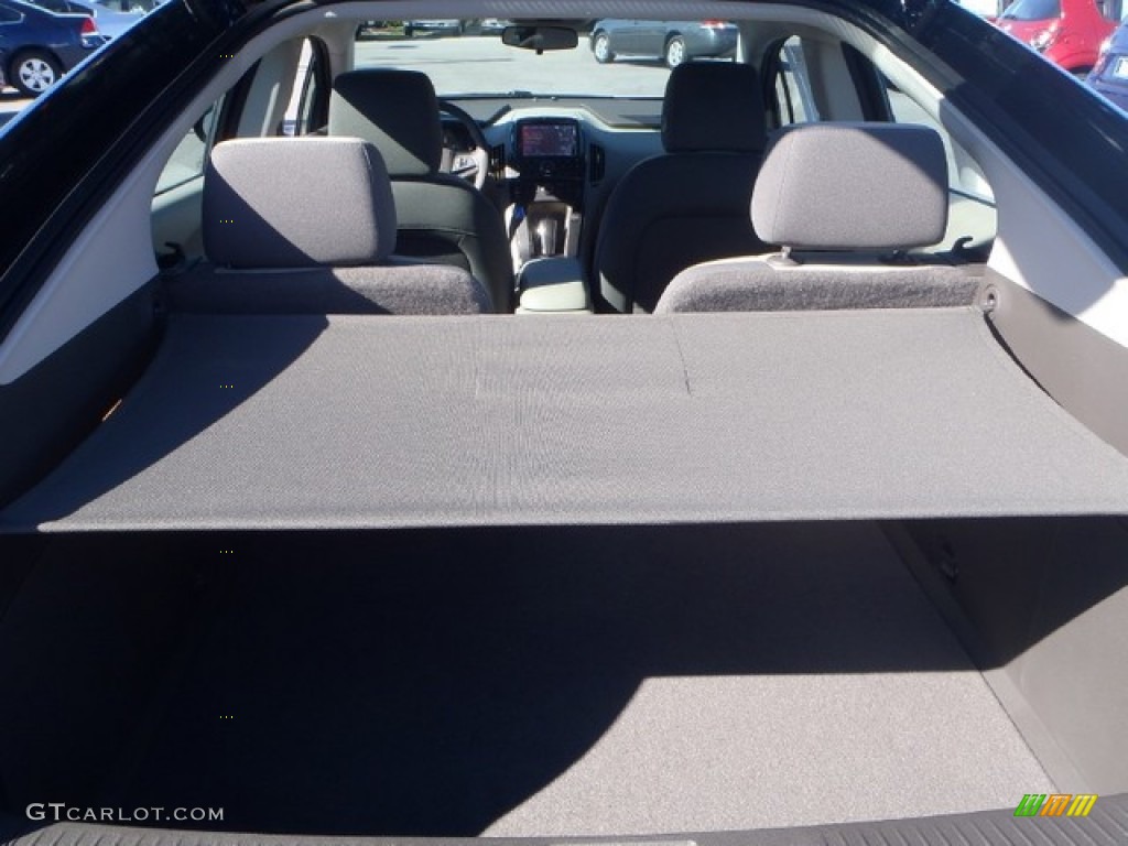 2013 Volt  - Black / Pebble Beige/Dark Accents photo #18