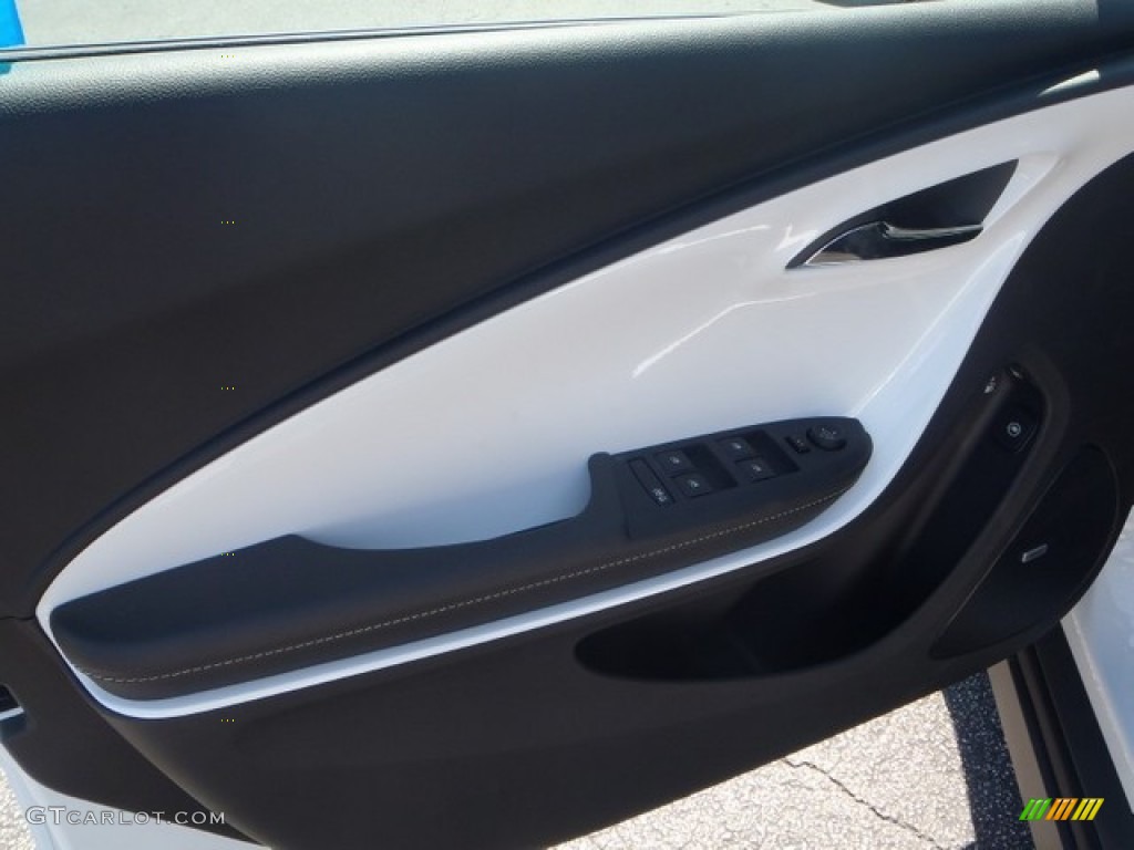 2013 Chevrolet Volt Standard Volt Model Jet Black/Ceramic White Accents Door Panel Photo #80355580