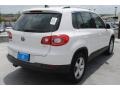 Candy White - Tiguan Wolfsburg Edition Photo No. 8