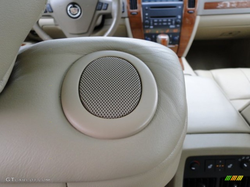 2007 Cadillac STS 4 V6 AWD Audio System Photos