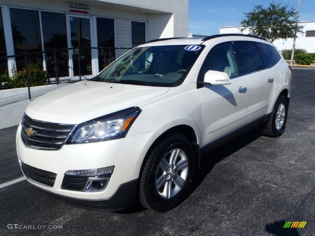 White Diamond Tricoat 2013 Chevrolet Traverse LT Exterior Photo #80357603