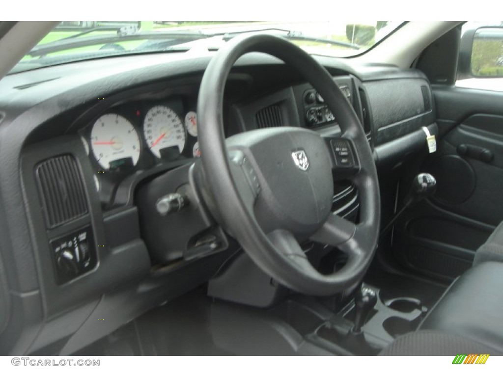 2004 Ram 3500 ST Regular Cab 4x4 Dually - Bright White / Dark Slate Gray photo #31