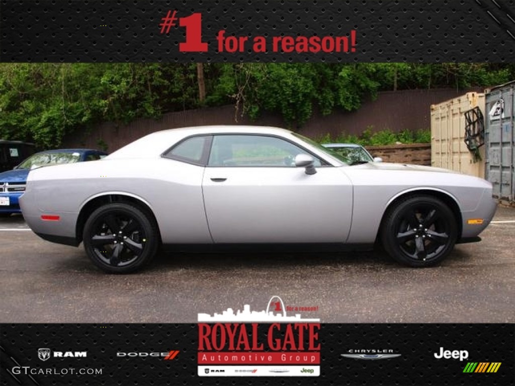 2013 Challenger SXT Plus - Billet Silver Metallic / Dark Slate Gray photo #1